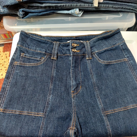 Mica Hi-Rise Wide Leg Cropped Jeans Size 14W - Picture 6 of 8